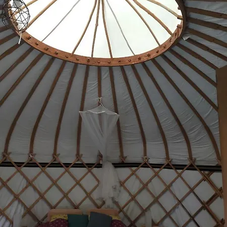 Yourte La Pauzette Luxury tent Boussenac